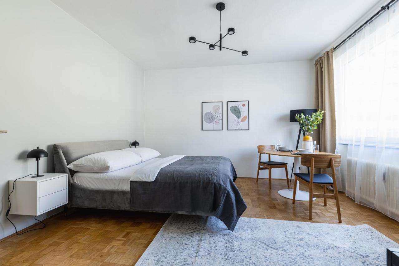 וינה Bright Stylish Apartment In A Top Location מראה חיצוני תמונה