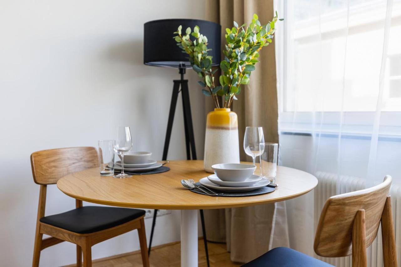 וינה Bright Stylish Apartment In A Top Location מראה חיצוני תמונה