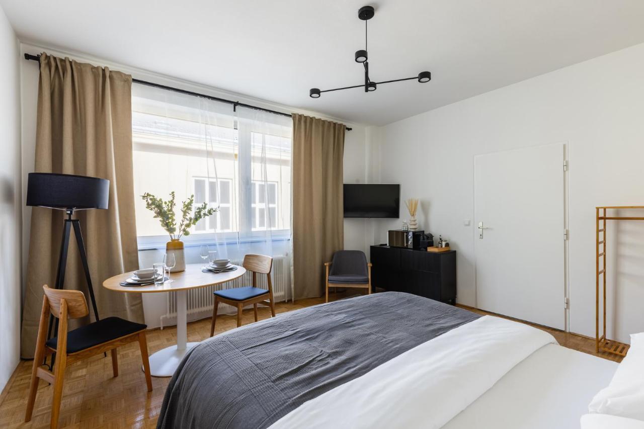 וינה Bright Stylish Apartment In A Top Location מראה חיצוני תמונה