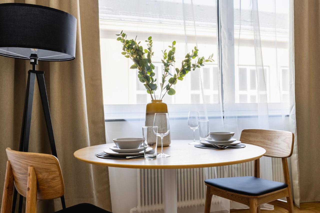 וינה Bright Stylish Apartment In A Top Location מראה חיצוני תמונה